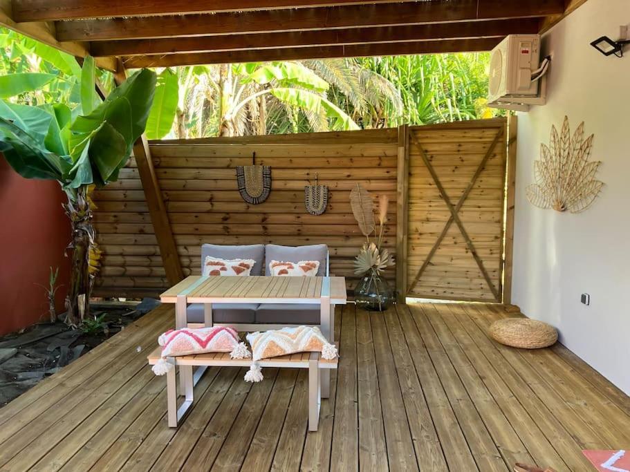 Kazacoco Bungalow A 5 Min A Pieds Du Lagon لا سالين لو باين المظهر الخارجي الصورة